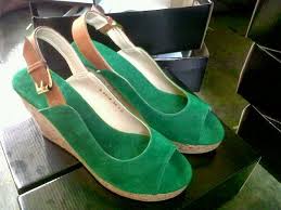 Model sepatu sandal wanita high heels kickers bata fladeo terbaru ...