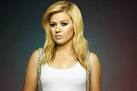 Kelly Clarkson | Billboard