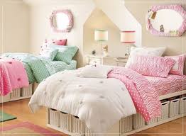 Cool-Accessories-for-Twin-Bedroom-with-Pink-Color-Design-and-Twin ...