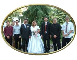Wieder ein Hochzeitsfoto von Peter und Sylvia Kaminski mit den Kindern Stephan, Claudia, Andrè