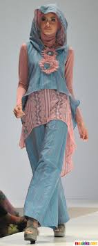 Foto : Fashion show busana muslim| merdeka.com