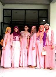 Bridesmaid on Pinterest | Hijabs, Muslim and Malay Wedding