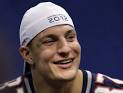 Rob GRONKOWSKI's walking boot removed, Patriots' tight end is able ...