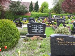 Grab von Johann Lübbers (27.03.1906-12.03.1977), Friedhof Osteel - ol543