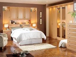 Small-Bedroom-Furniture-Arrangement-and-Decorating-Ideas.jpg