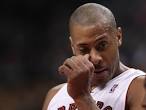 Jamaal Magloire wipes away sweat during a break in play. - 6a00d8341bf8f353ef016300abd491970d-900wi