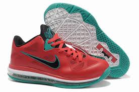 Lebron 9 Low Liverpool Action Red Black White New Green 510811 601 London Pack.jpg