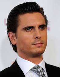 A Day in the Life of Scott Disick | ExtraTV. - disick-340x440