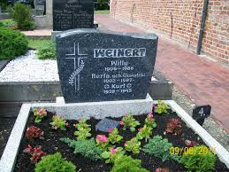 Grab von Kurt Weinert (1928-1945), Friedhof Holtgaste - hd053