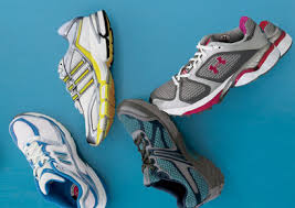 Best walking shoes | Tips For Big And Beautiful Women - Big Is ...
