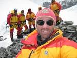 Alex Abramov about an attempt to climb Mount Changtse / Everest 2012 ... - 20720