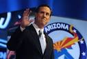 Romney, Santorum battle for support in tight Michigan | Reuters