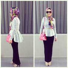 Baju kurung on Pinterest | Kebaya, Hijabs and Peplum