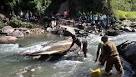 A bridge collapse kills 32 in India - KHAAMA PRESS | Afghan Online ...