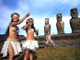 Bí ẩn những kiệt tác trên đảo Phục Sinh, Easter Island Images?q=tbn:ANd9GcTiGNxvhfRCiEexeK_8YO33remZeR2jBwI0a1tOP_j-6LIvbdh0