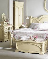 20 Awesome Shabby Chic Bedroom Furniture Ideas - Decoholic