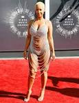 AMBER ROSEs MTV VMAs 2014 Outfit: See Her Nearly Naked Chain.
