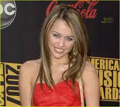 miley cyrus amas 07 01