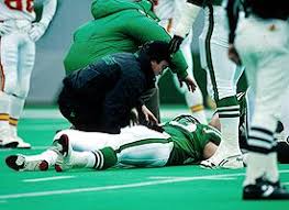 Dennis Byrd tackles spinal