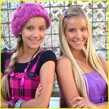 Legally Blondes Premieres