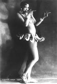 JOSEPHINE BAKER: A RETRO