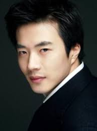    Kwon Sang Woo,
