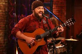 Zac Brown concentrates on his