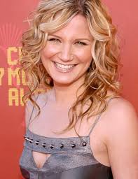Jennifer Nettles was born on