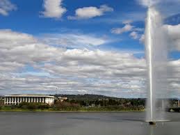استراليا التكلونوجيا والحضاره والسياحه Canberra%2520fountain