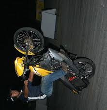 http://ricecooker.kerbau.com/images_wp_rc/0611/rempit.jpg