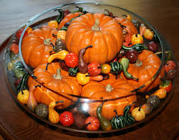 Idées pour Centre de table en photos   Thanksgiving-fall-centerpiece-by-alasam