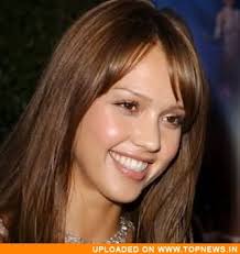 Jessica Alba marries Cash