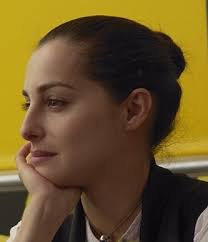 Namen: Amira Casar