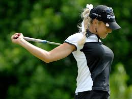 Natalie-Gulbis-Stretch