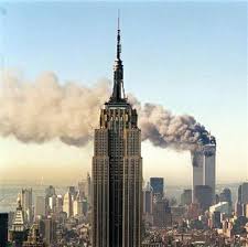 ابراج روعة New_york_twin_towers_in_flames_september_9_11