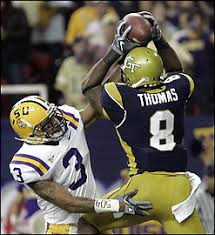 LSUs Chad Jones (3) breaks up