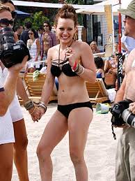 La mas hermosa mujer hilary duff La mas hermosa mujer hilary duff