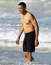 obama-shirtless-12/23/08-3.jpg
