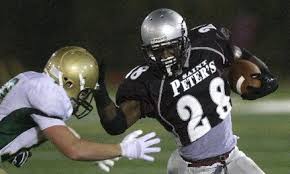 running back Savon Huggins