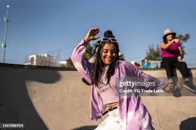 teen candid|Candid photo of two cute and smiling teenage girls having fun at an outdoor  carnival or theme park. Teenagers enjoying their summer vacation. Stock 写真  | Adobe Stock