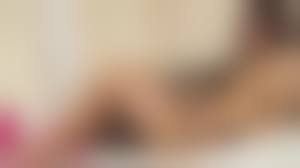 Asia 人妻 熟女 主婦  全裸|アジア系熟女ヌ-ド ポルノ写真-PornPics.com