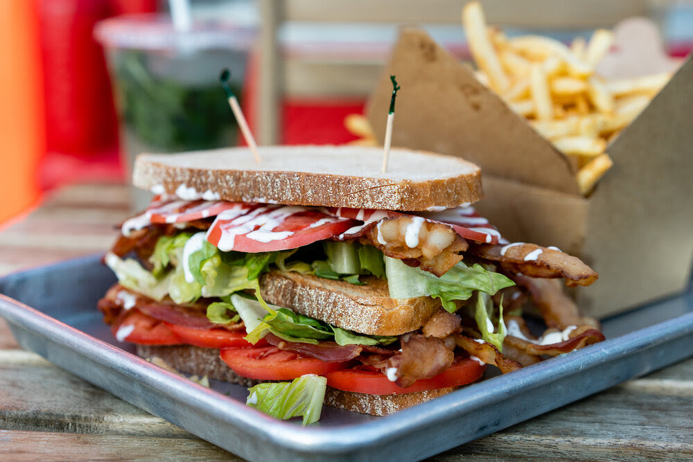 Mordi’s Sandwich Shop by null