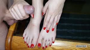 Bg iu vhhddxd jpg x Cum on feet