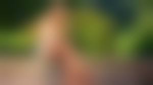 famegirl ella pussy|Ella Egg Chair Fame Girl - Cherry Nudes