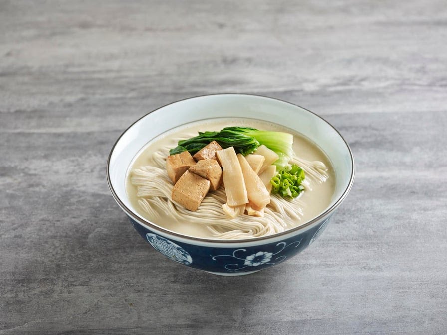 Le Shrimp Noodle Bar @ The Americana at Brand by null