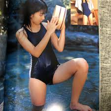 ジュニアアイドル 極小水着|ジュニアアイドル写真集 DVD付き 子ども以上、おとな未満。 山口舞 近藤薫子 ほか スクール