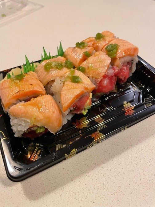 Kazumi Sushi by null