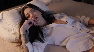 orgasm face in bed|Your Partner May Believe She's Having Orgasms When She's Not