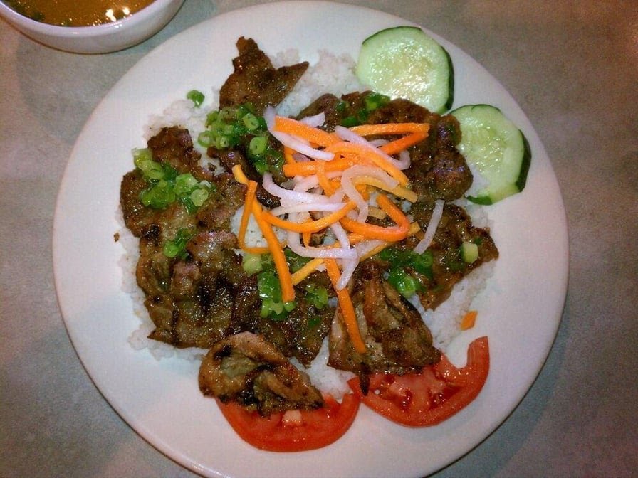 Phở Pasteur by null