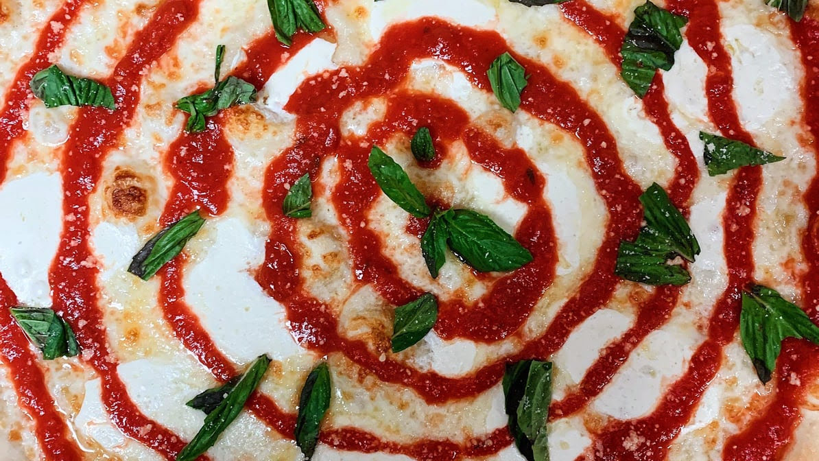 Top Tomato Bar & Pizza by null